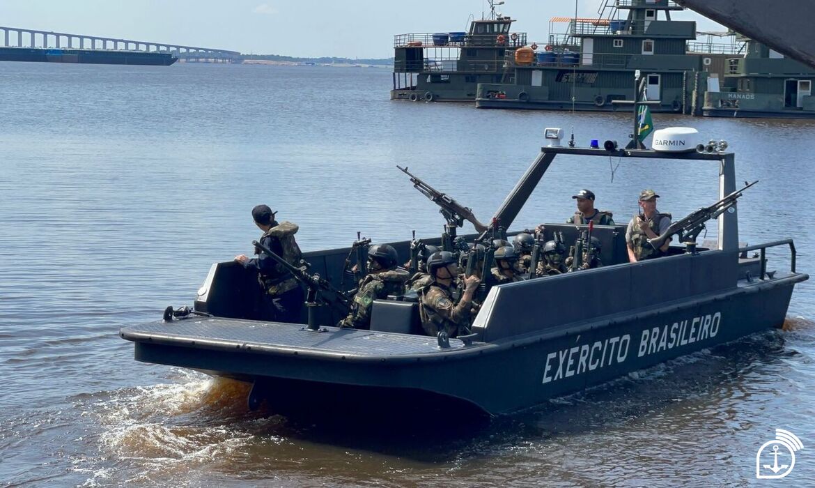 Marinha reforça segurança na fronteira com novas lanchas blindadas